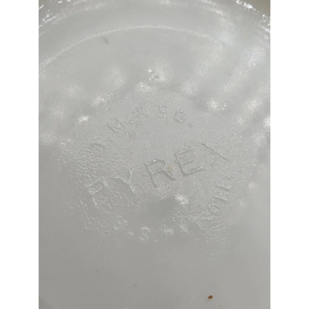 Pyrex classic vintage